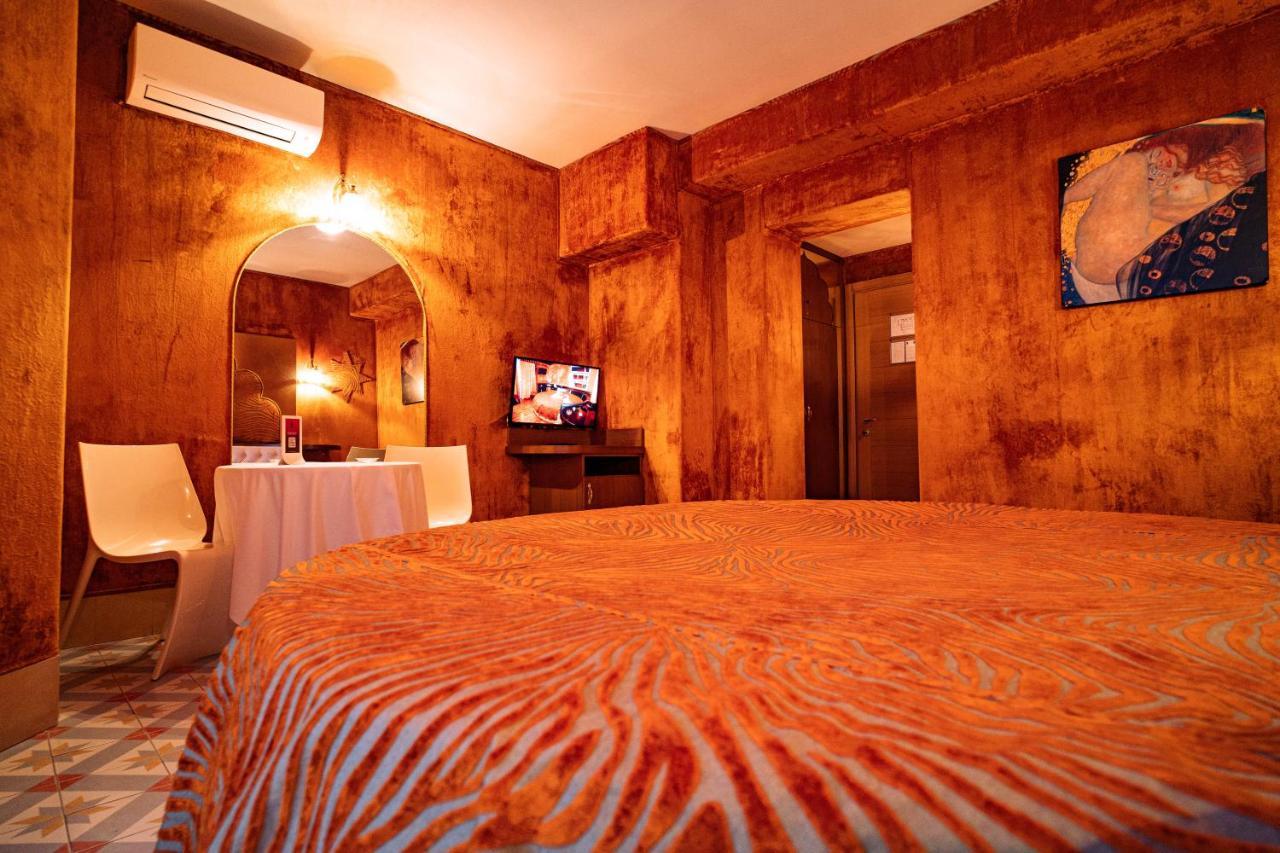 Marcantonio Hotel Джульяно-ин-Кампанья Экстерьер фото